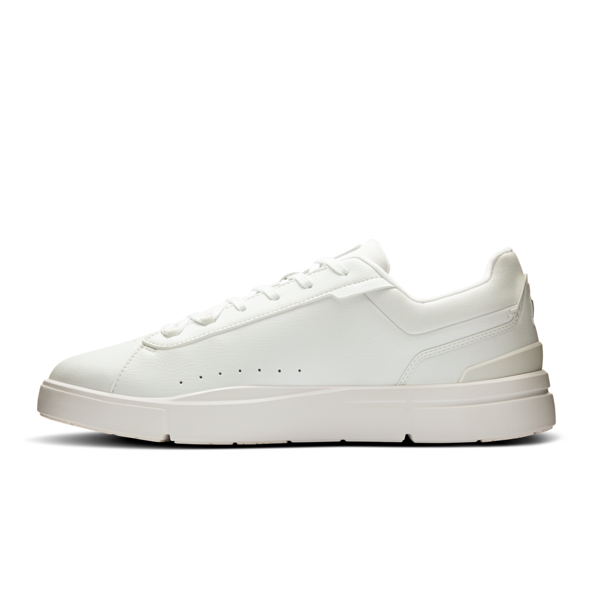 On THE ROGER Advantage Men product view 4 — White | White