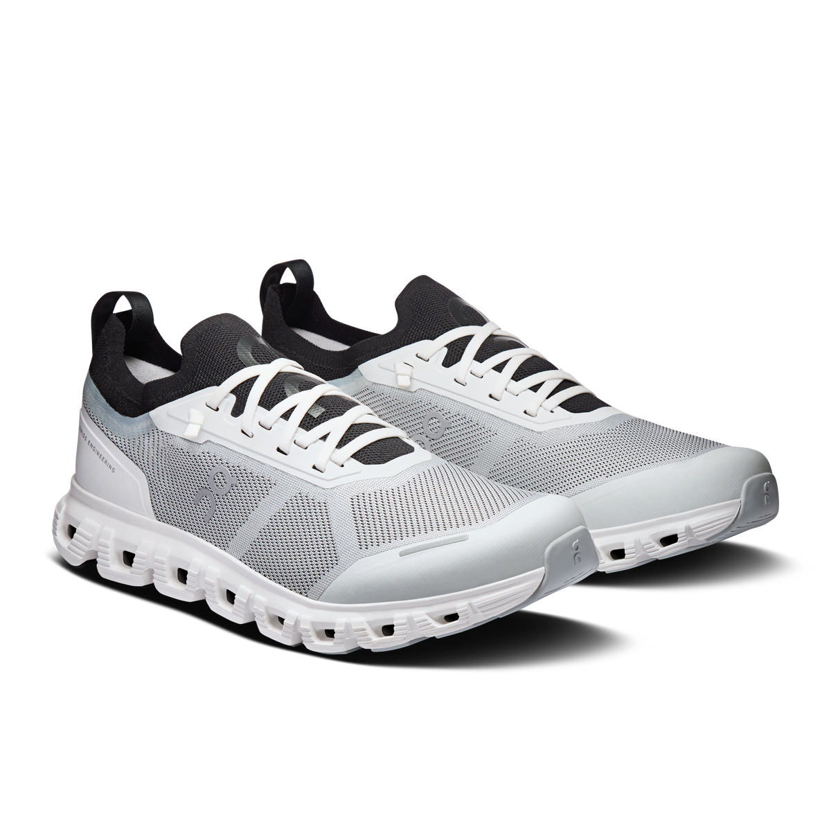 On Cloud 6 Versa Men product view 6 — White | Black