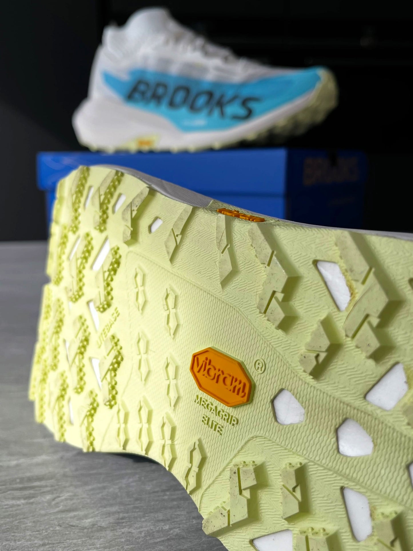 Brooks Cascadia Elite