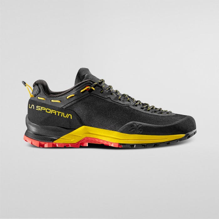 La Sportiva TX Guide Men product view 3 — Black/Yellow