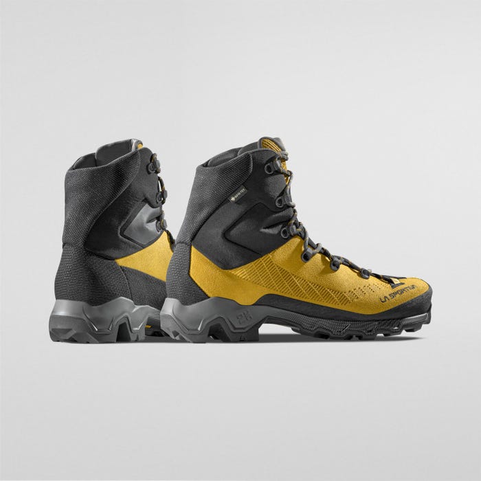 La Sportiva Aequilibrium Trek GTX Men product view 5 — Savana/Carbon
