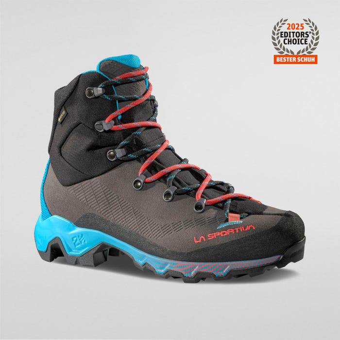 La Sportiva Aequilibrium Trek Woman GTX product view 1 — Carbon/Malibu Blue
