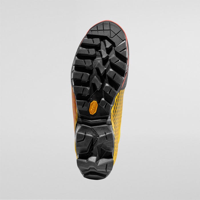 La Sportiva Aequilibrium Speed GTX Men product view 2 — Yellow/Black