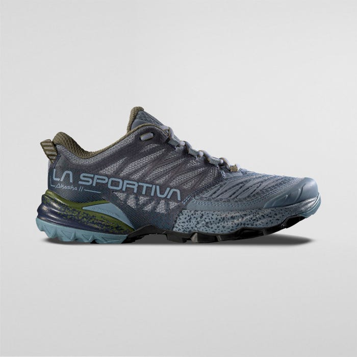 La Sportiva Akasha II Woman product view 3 — Limestone/Cypress
