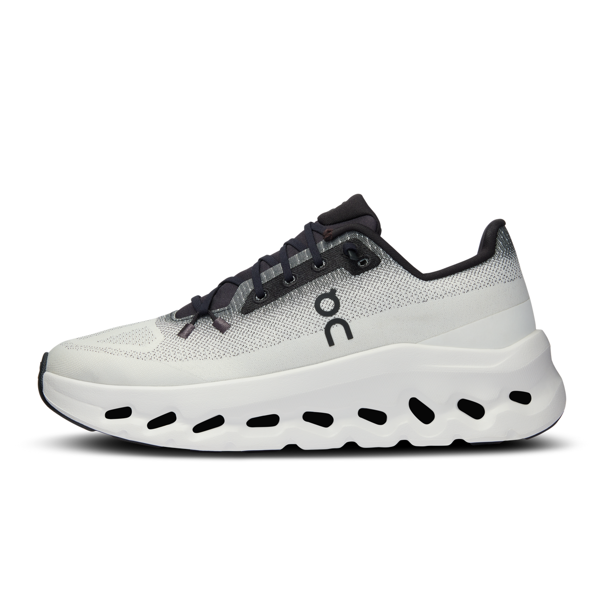 On Cloudtilt Women product view 4 — Black | Ivory