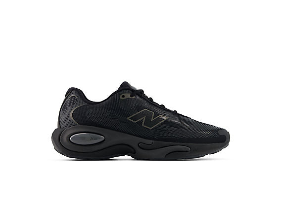 New Balance AC Runner Men product view 2 — Black / Black Cement