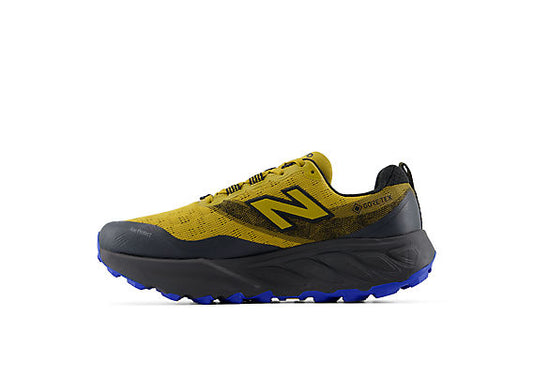 New Balance Hierro v9 GORE-TEX Men product view 3 — Basil Oil / Black