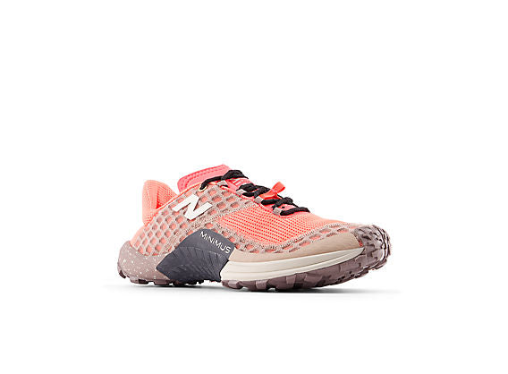New Balance Minimus Trail Men product view 5 — Urgent Red / Flat Taupe