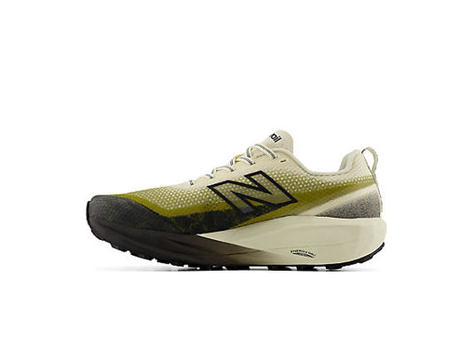 New Balance FuelCell SuperComp Trail v2 Men product view 3 — Angora / Basil Oil