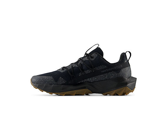 New Balance Tektrel Men product view 3 — Black / Phantom
