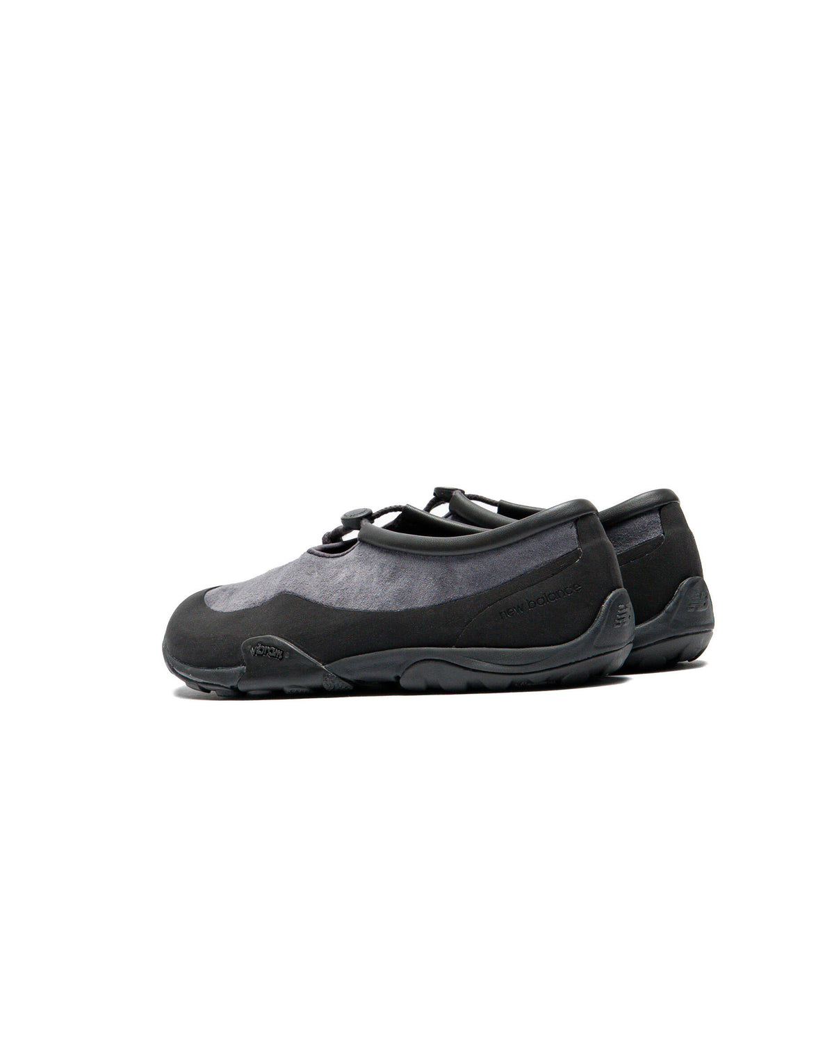 New Balance MT10T Men - Magnet / Black Cement - opposite side view