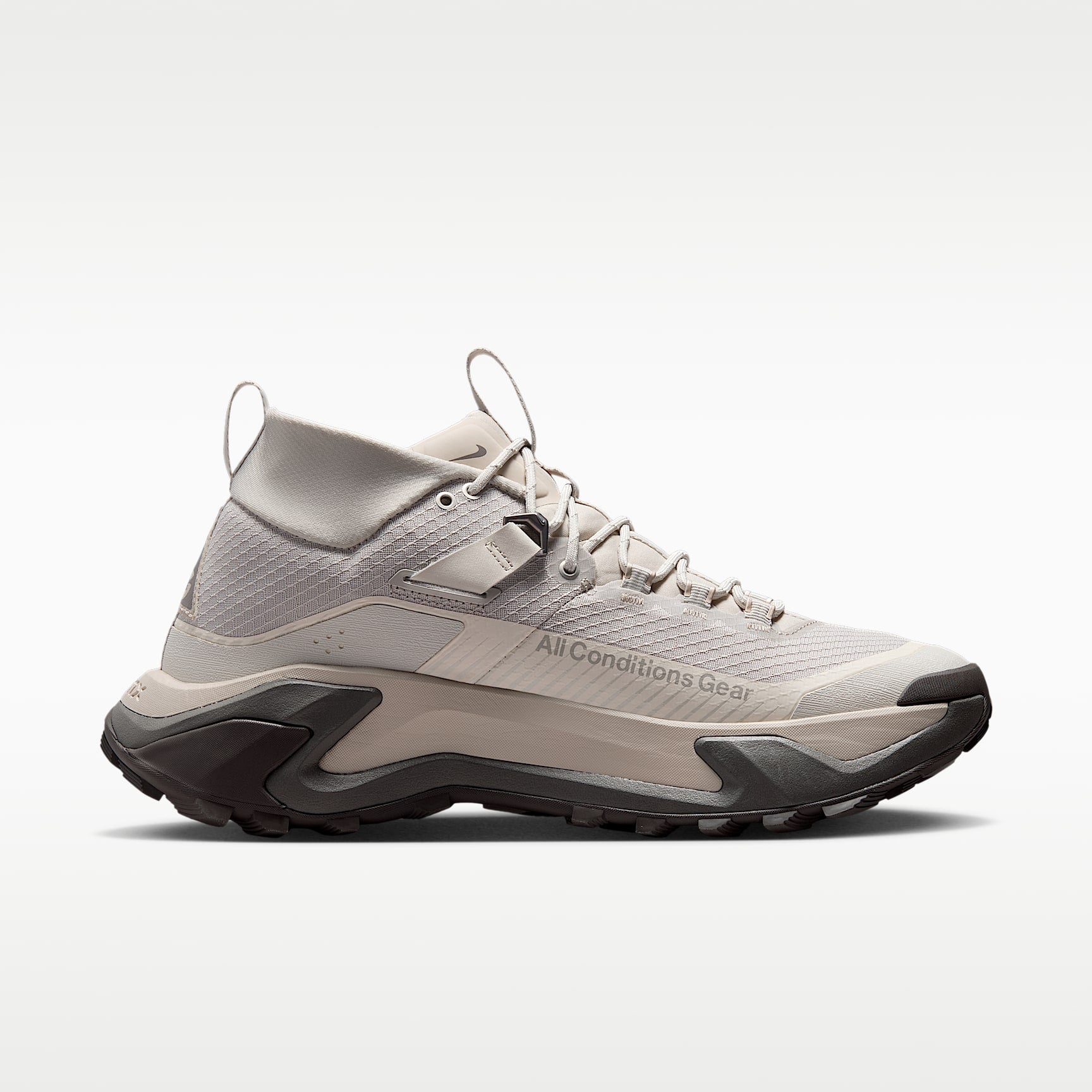 Nike ACG Zegama Hike Men product view 3 — Cream