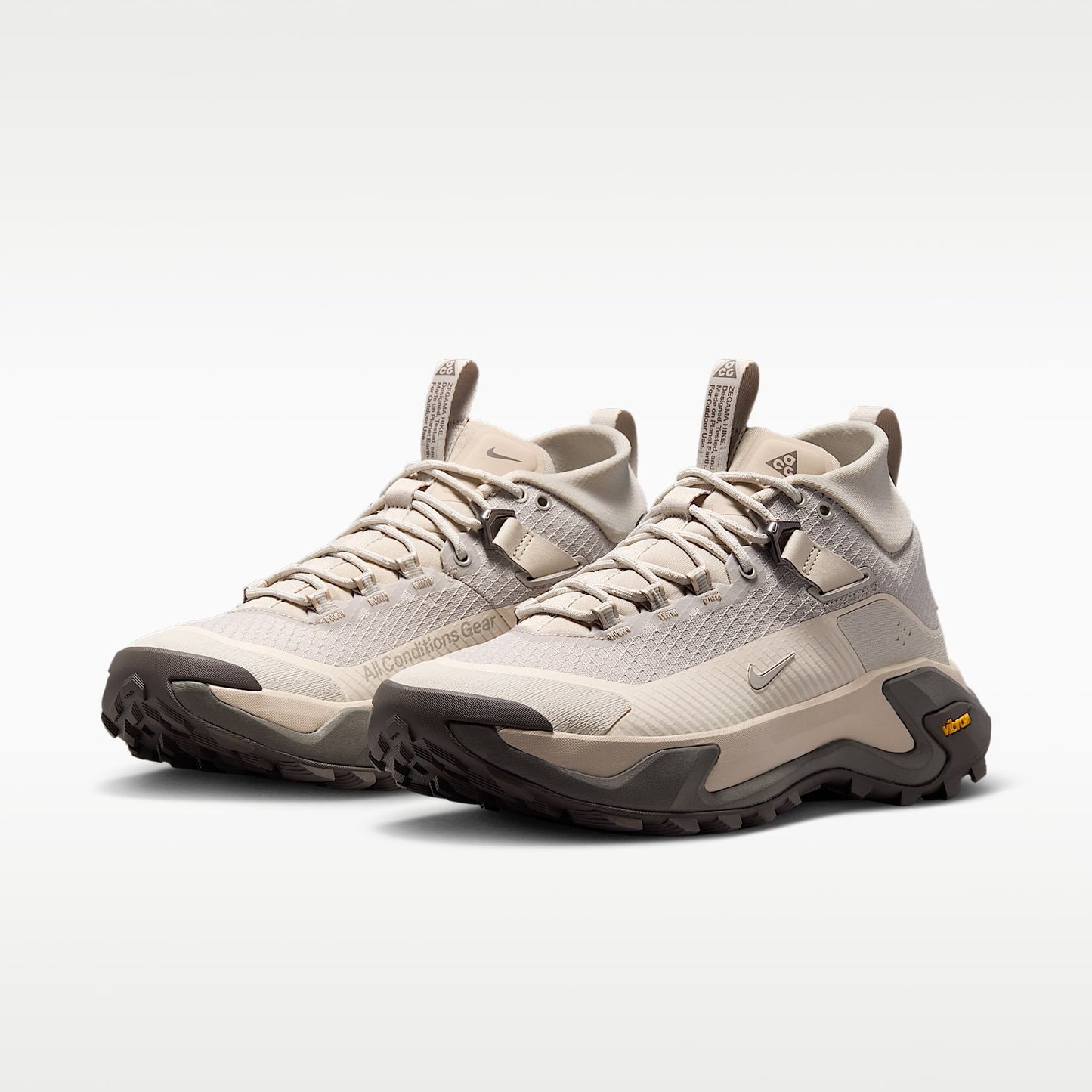 Nike ACG Zegama Hike Women product view 5 — Cream