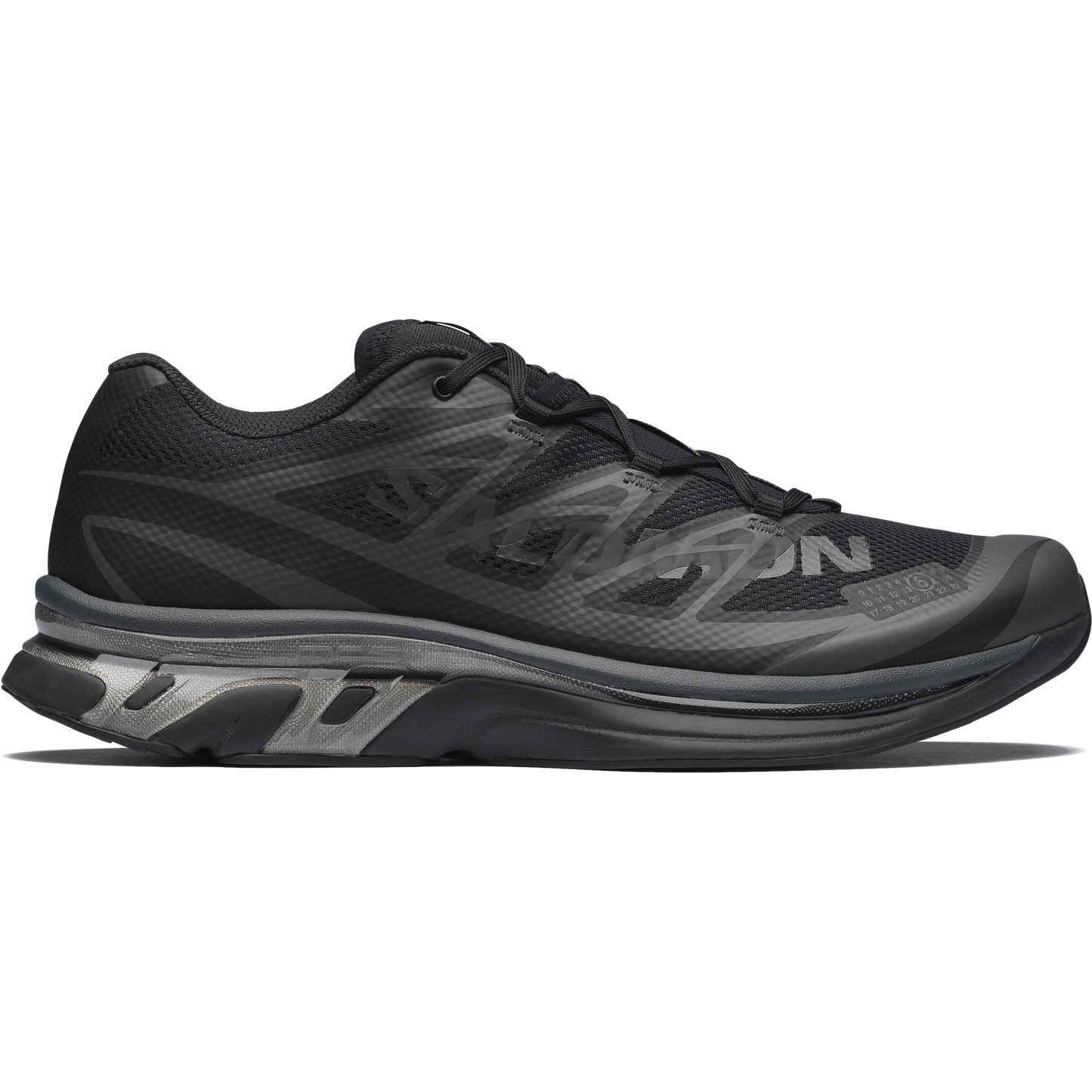 Salomon XT-6 MM6 MAISON MARGIELA product view 1 — Black
