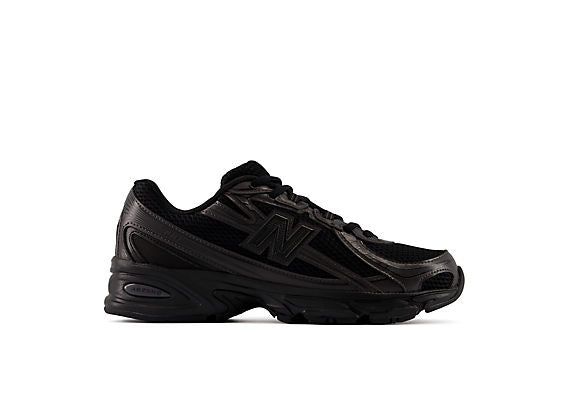 New Balance 740 Unisex product view 2 — Black