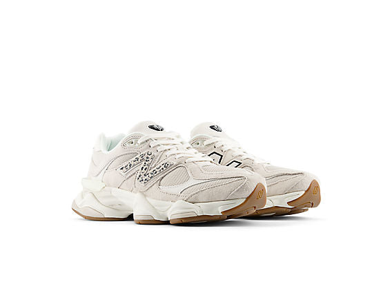 New Balance 9060 Unisex product view 5 — Moonbeam / Sea Salt