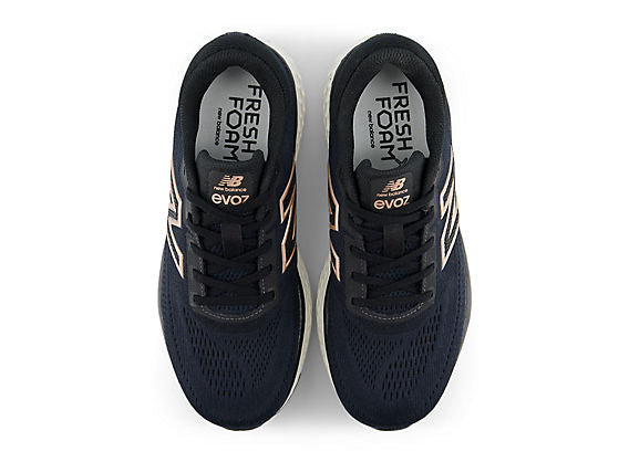New Balance EVOZ v4 Women product view 4 — Phantom / Black
