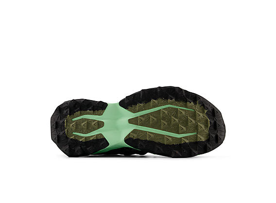 New Balance Tektrel Women product view 6 — Black / Lab Green